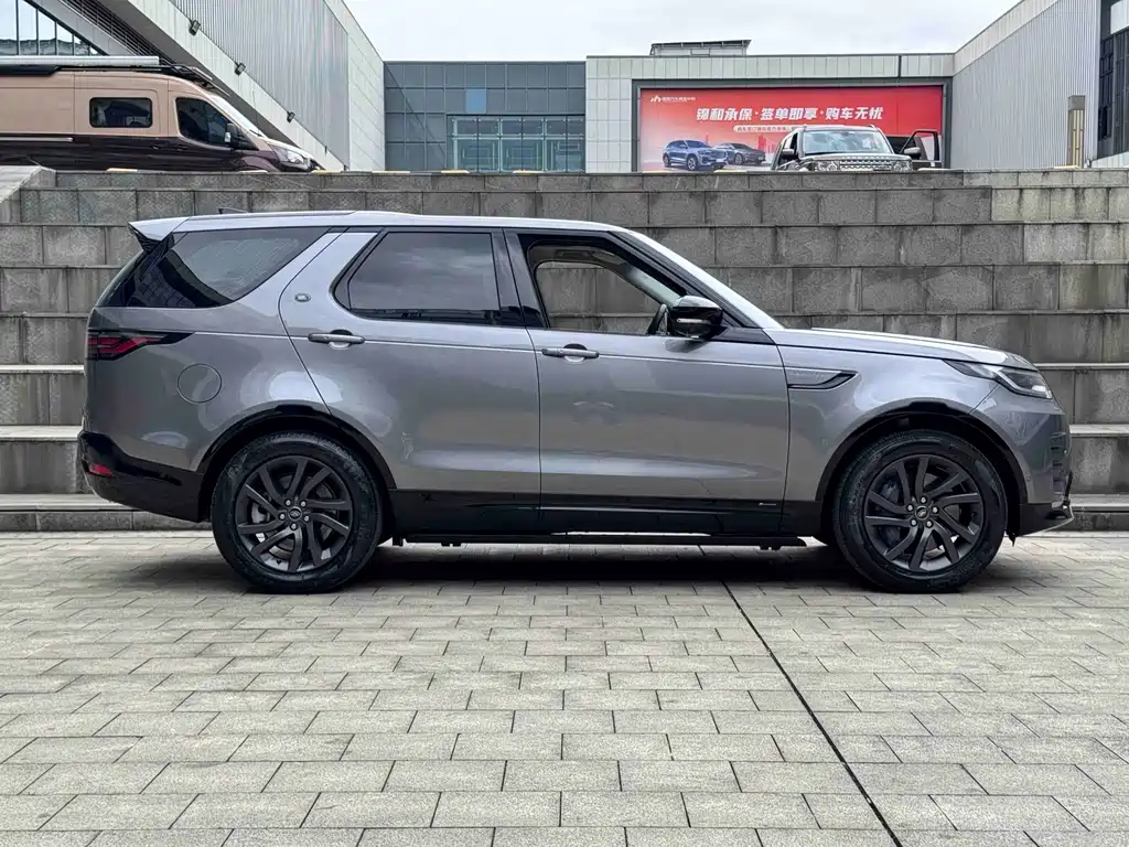 Land Rover Discovery 2021 — фото 4