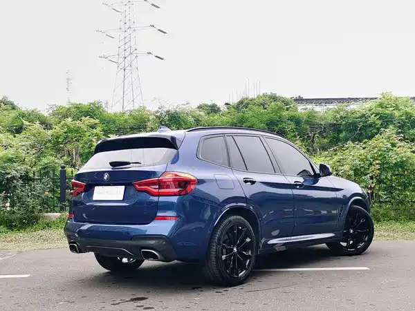 BMW X3 2021