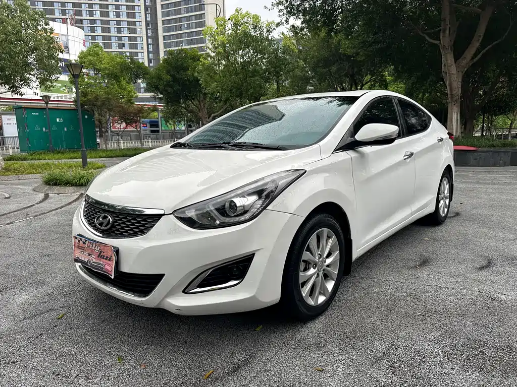 Hyundai Elantra 2017