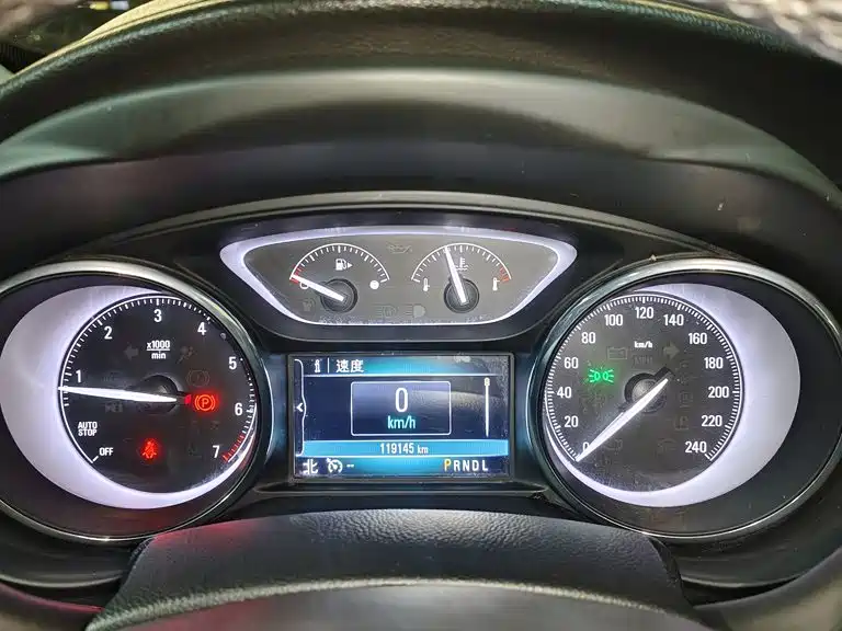 Buick Envision Plus 2018 — фото 12