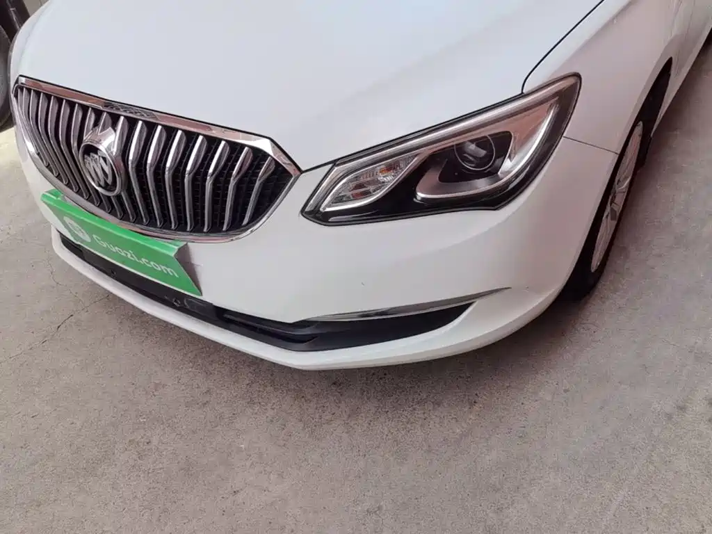 Buick Excelle 2017 — фото 24