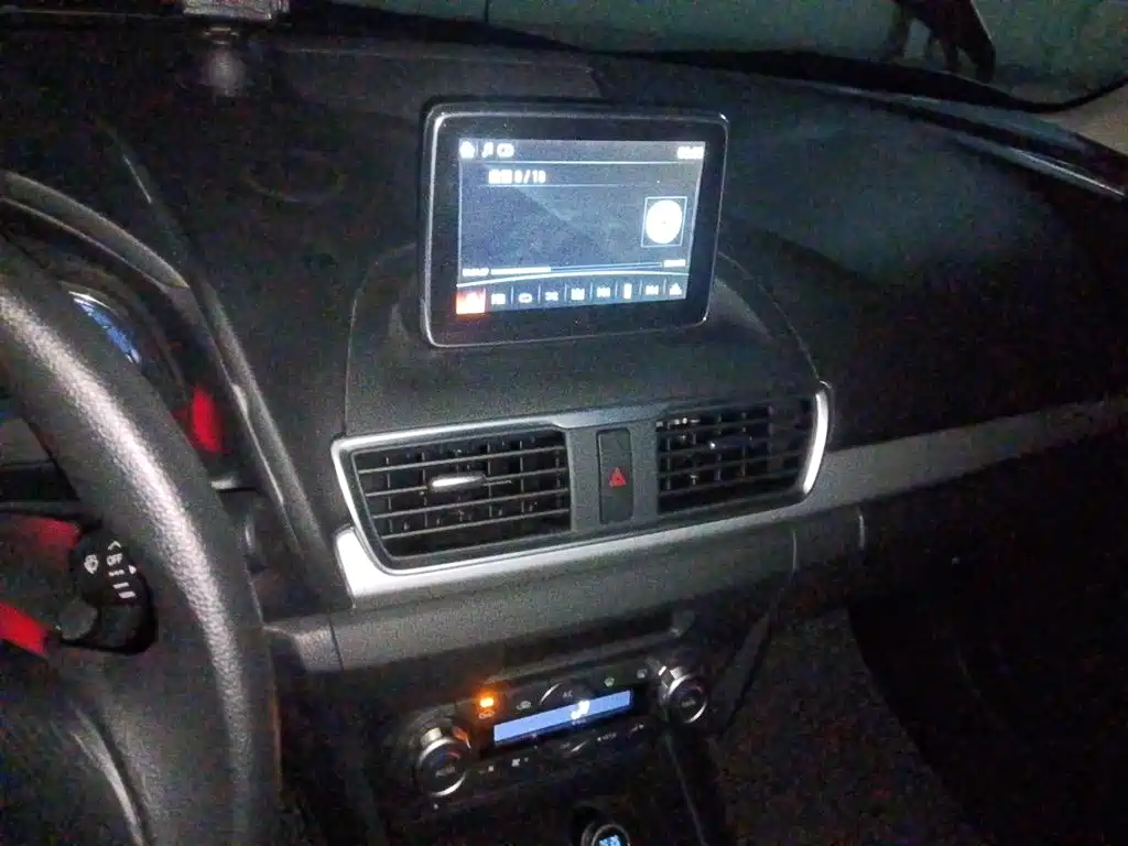 Mazda 3 Axela 2014