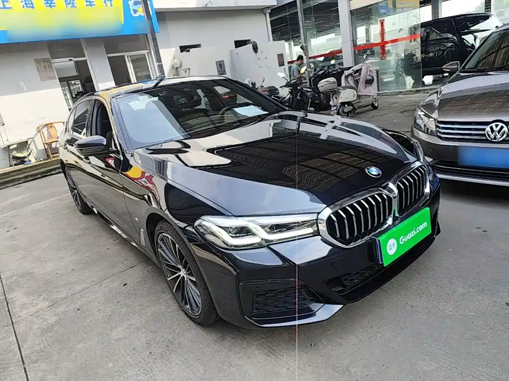 BMW 5 Series 2021