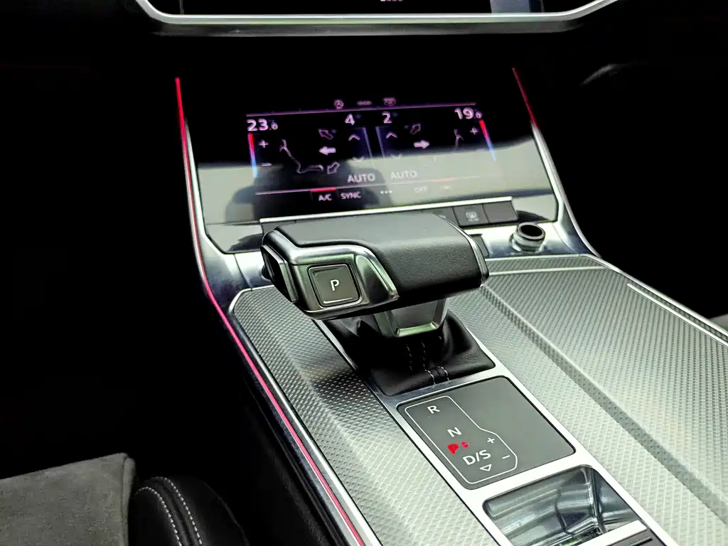 Audi A6L 2021 — фото 12