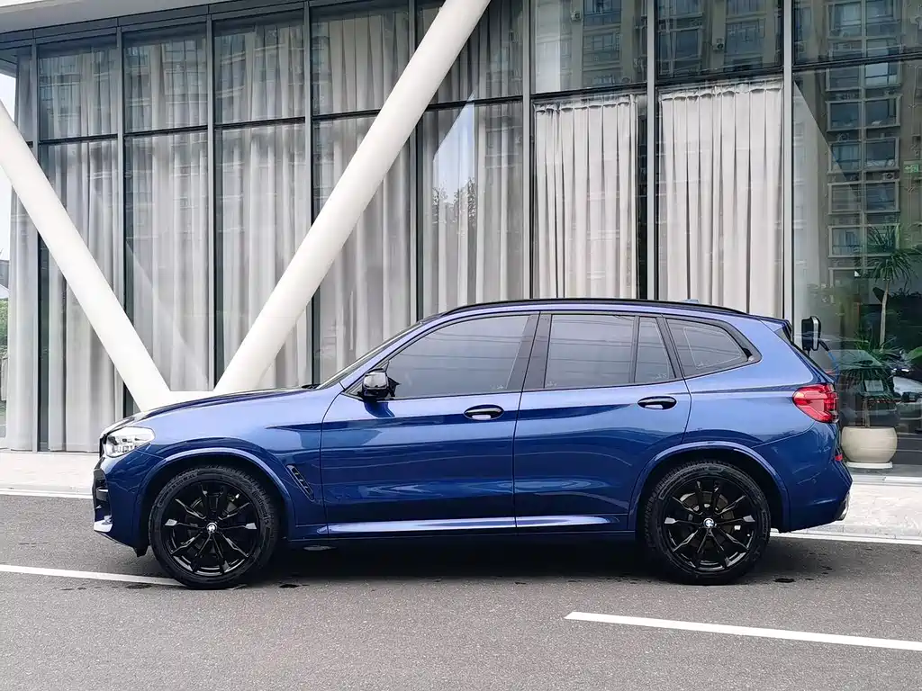 BMW X3 2021