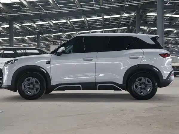 BYD Yuan UP 2025