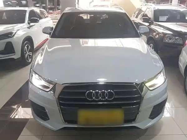 Audi Q3 2016