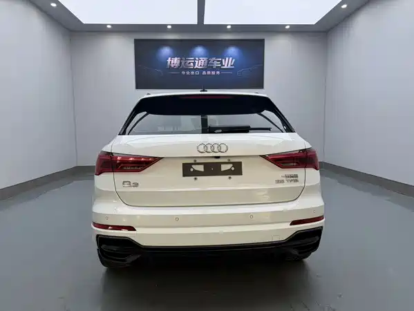 Audi Q3 2021