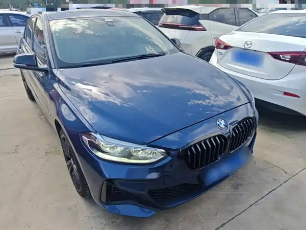BMW 1 Series 2021