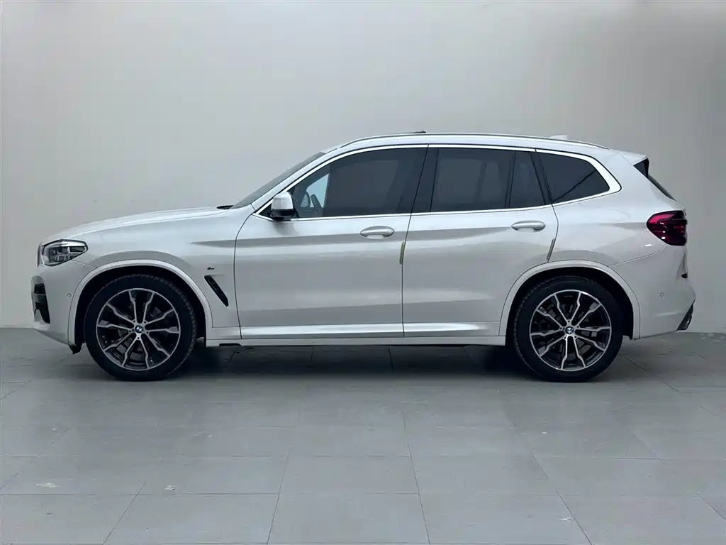 BMW X3 2021
