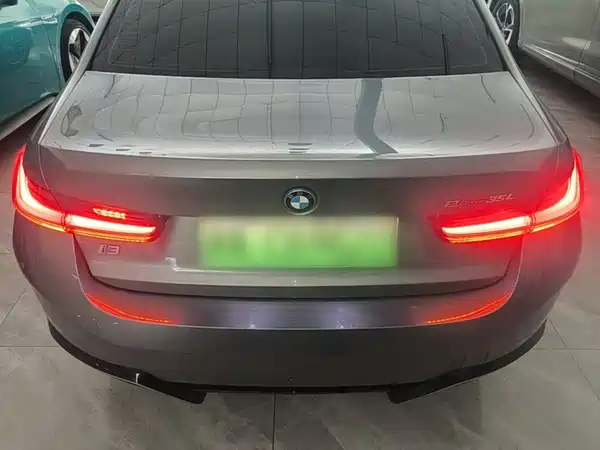 BMW i3 2023