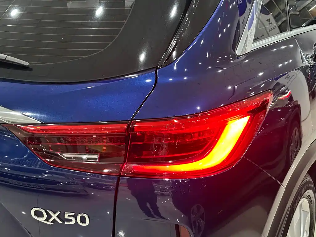 Infiniti QX50 2019 — фото 28