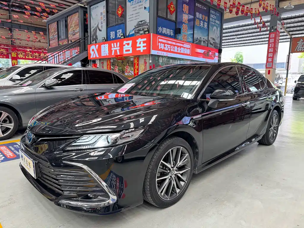 Toyota Camry 2022