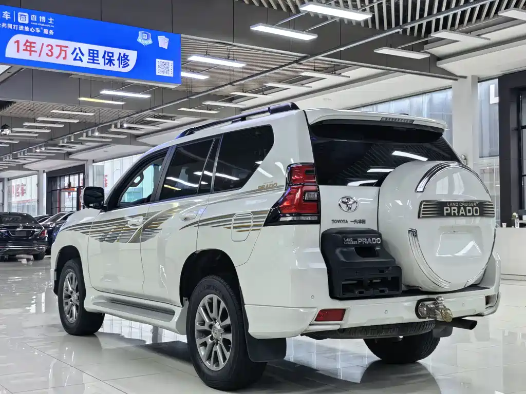 Toyota Prado 2020 — фото 11
