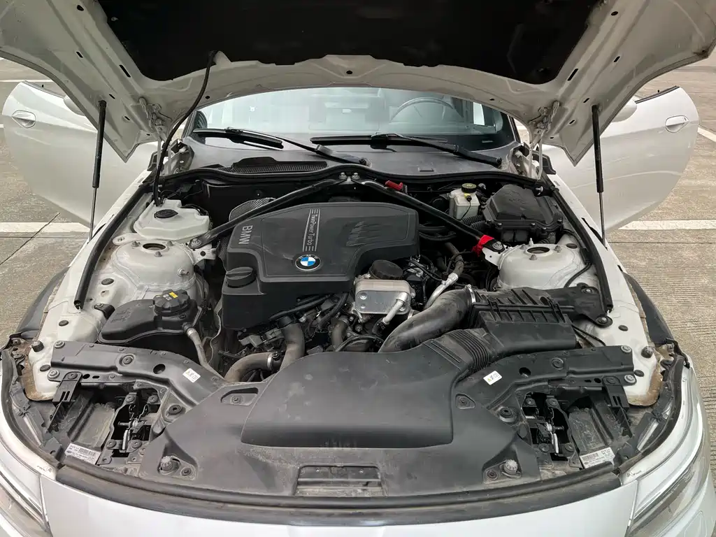 BMW Z4 2013 — фото 17