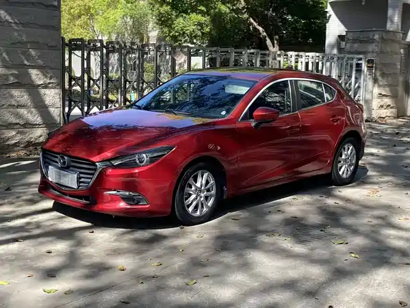 Mazda 3 Axela 2020