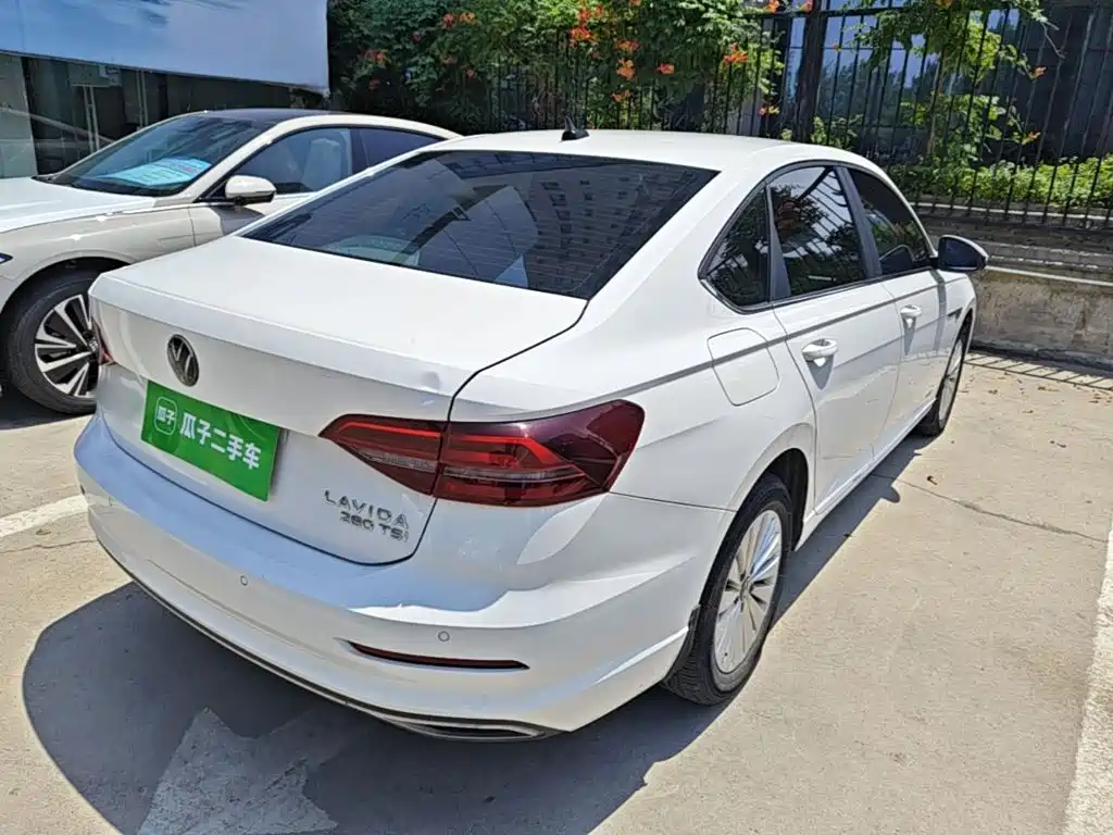 Volkswagen Lavida 2021