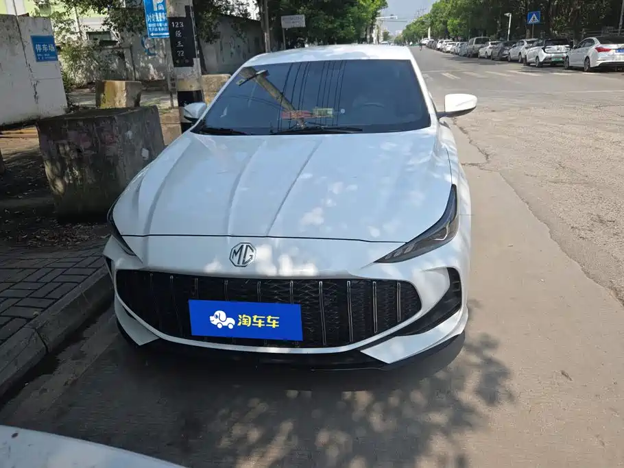 MG MG5 2025