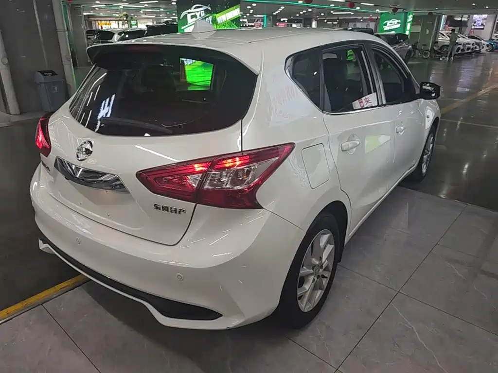 Nissan Tiida 2022
