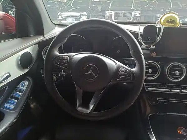 Mercedes-Benz GLC 2017