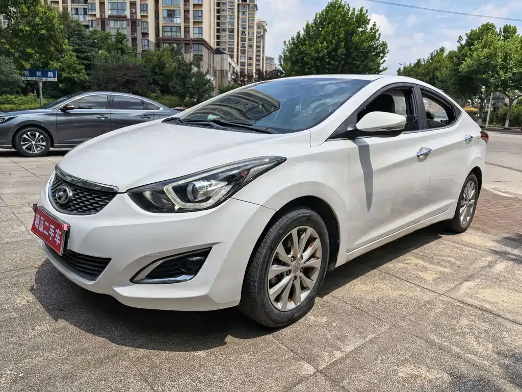 Hyundai Elantra 2017