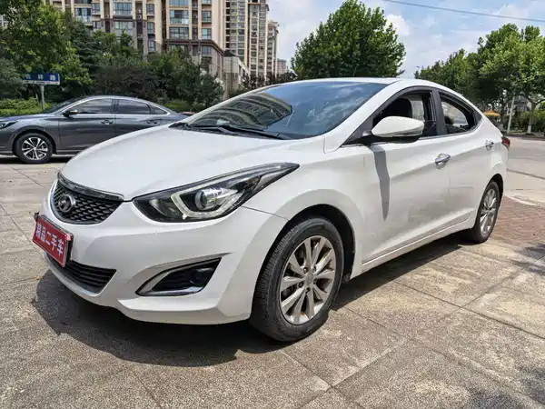 Hyundai Elantra Langdong 2017
