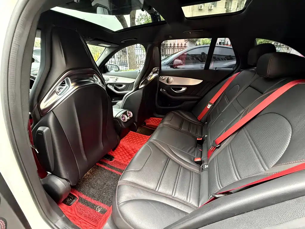 Mercedes-Benz C-Class AMG 2020 — фото 14
