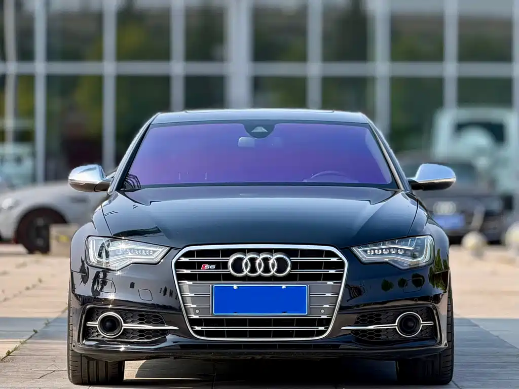 Audi S6 2014 — фото 2
