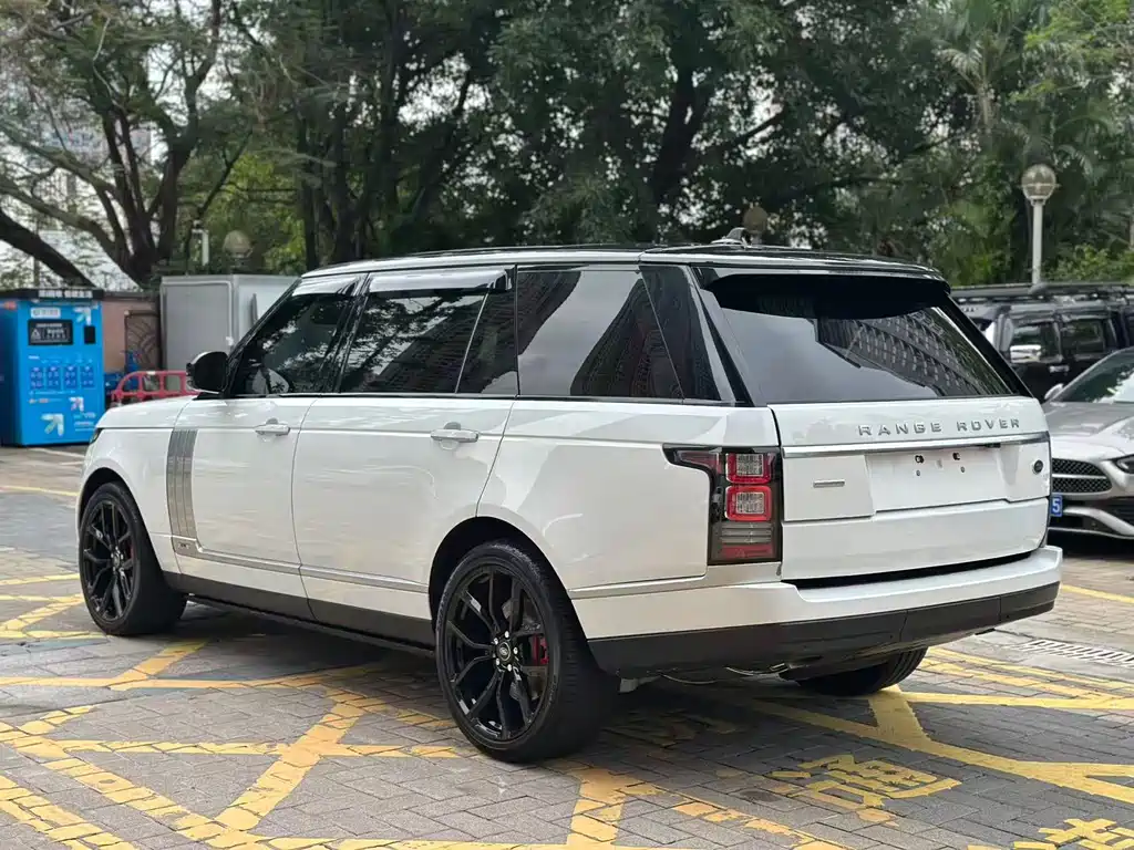 Land Rover Range Rover 2016 — фото 9