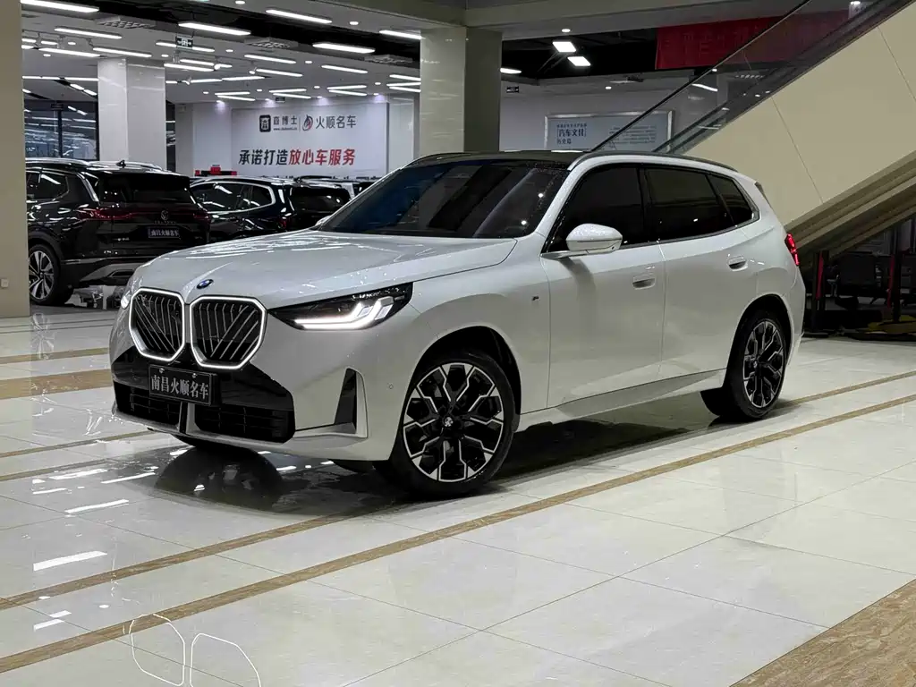 BMW X3 2025 — фото 1