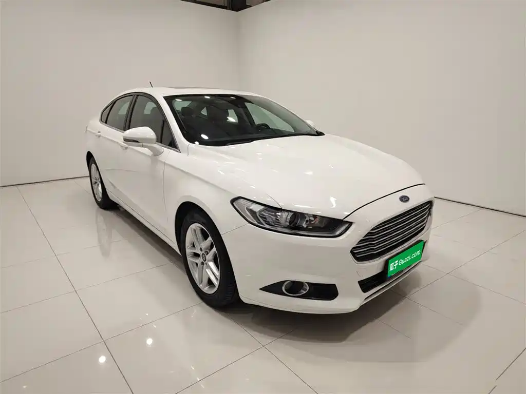 Ford Mondeo 2015 — фото 4