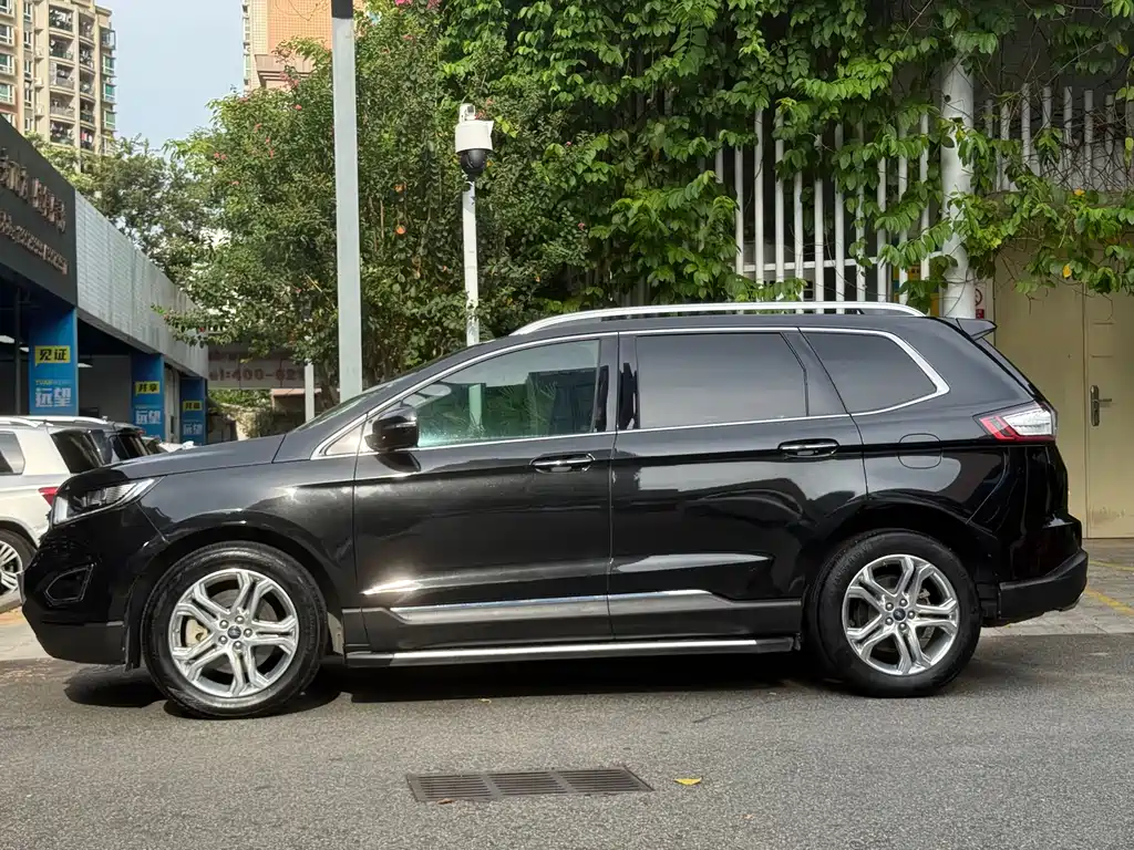 Ford Edge 2015 — фото 4