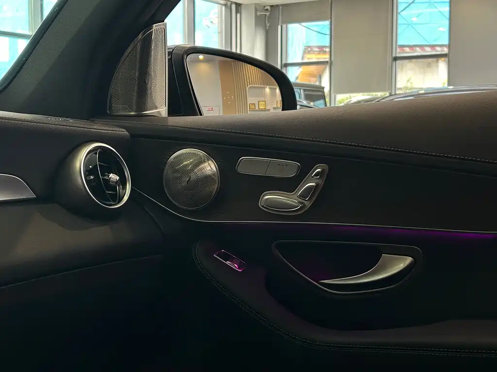 Mercedes-Benz GLC 2022