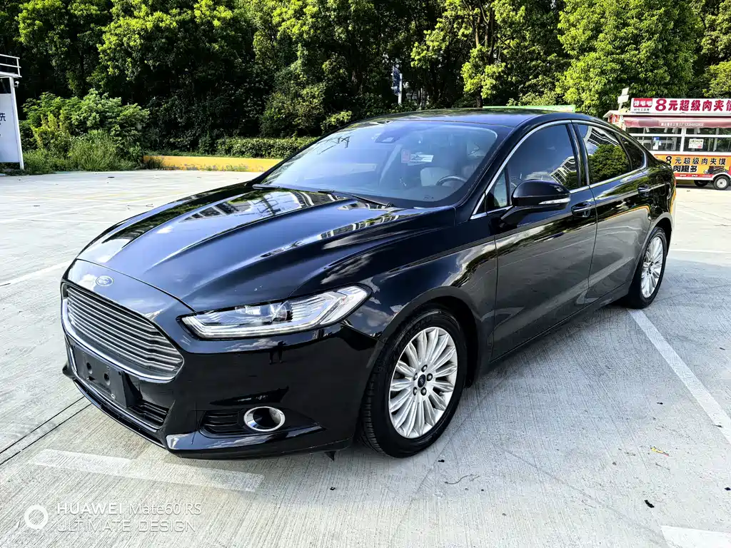 Ford Mondeo 2014 — фото 1