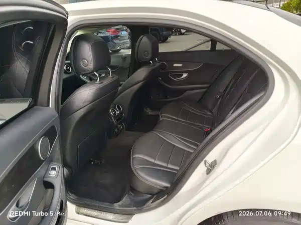 Mercedes-Benz C-Class 2021