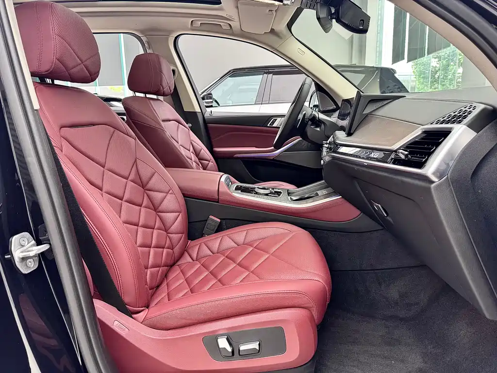 BMW X5 2025 — фото 13