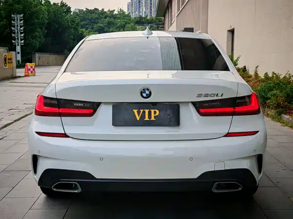 BMW 3 Series 2022