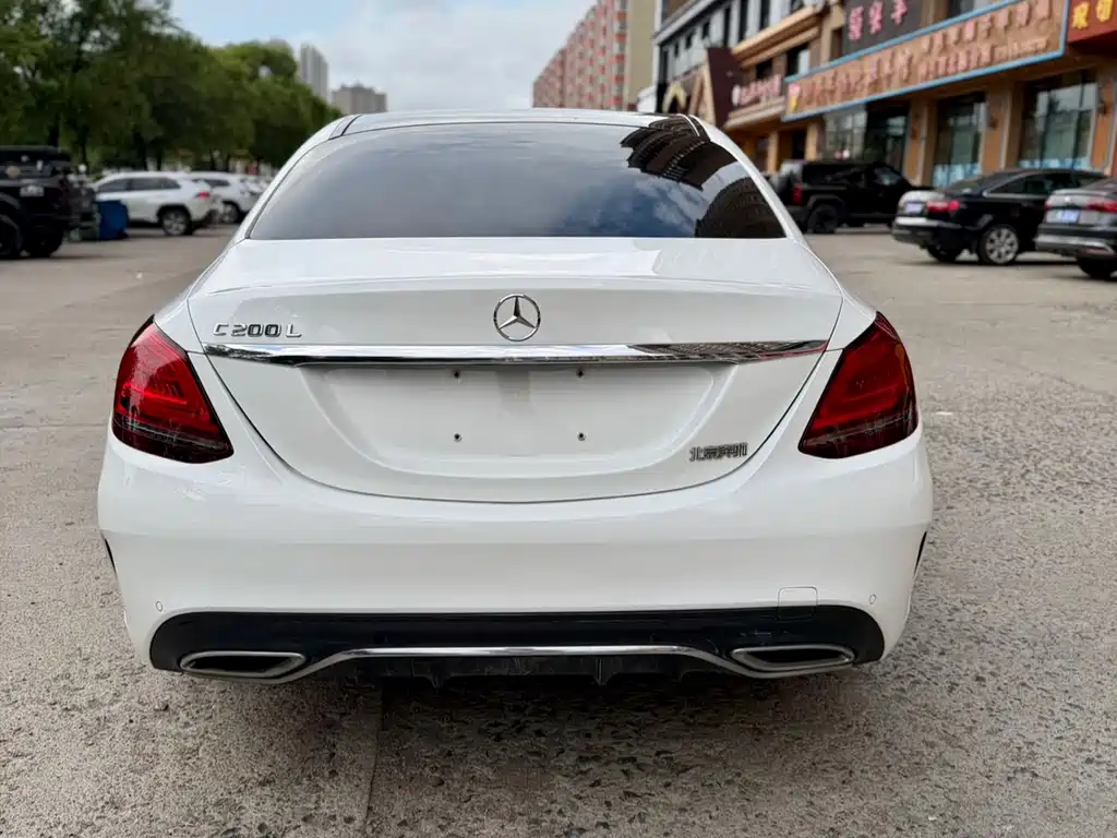 Mercedes-Benz C-Class 2021