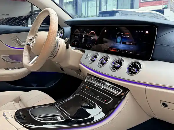 Mercedes-Benz E-Class 2023