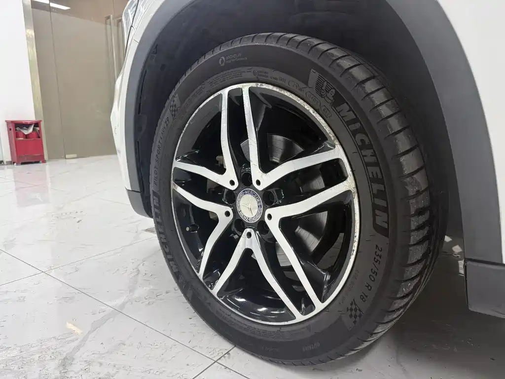 Mercedes-Benz GLA 2017