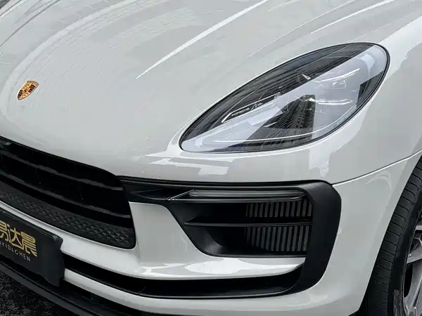 Porsche Macan 2023