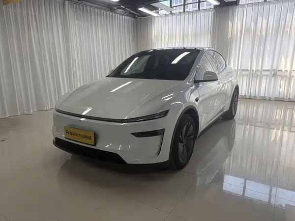 Tesla Model Y 2026