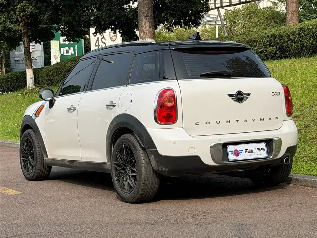 MINI Countryman 2015