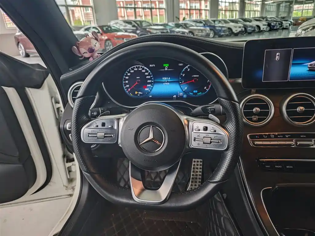 Mercedes-Benz C-Class 2020 — фото 8