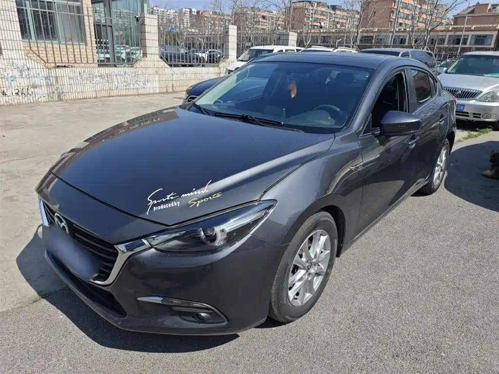 Mazda 3 Axela 2019 — фото 1