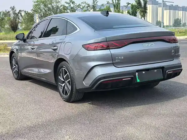 BYD Qin L 2025