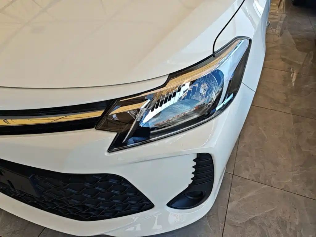 Toyota Vios FS 2022 — фото 24