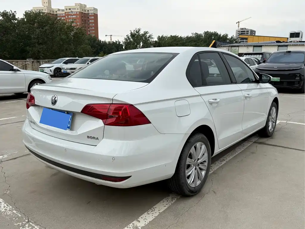 Volkswagen Bora 2021