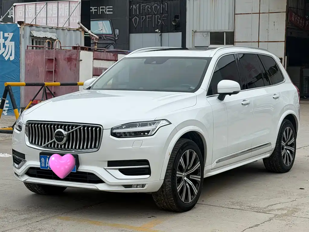Volvo XC90 2020 — фото 1