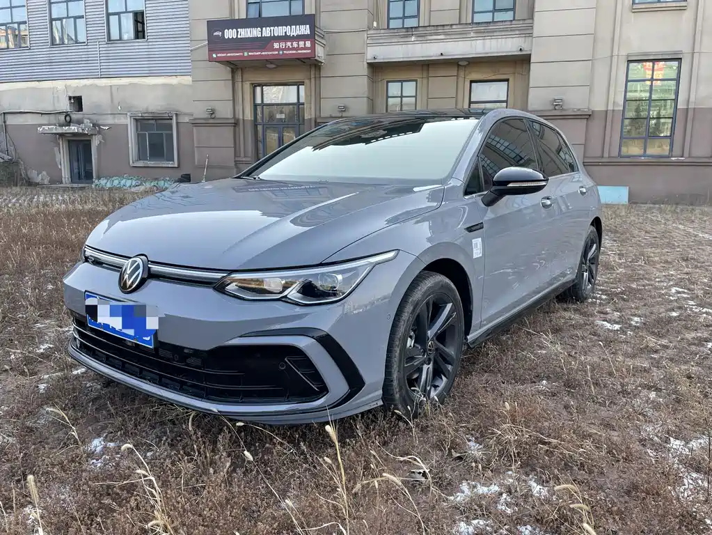 Volkswagen Golf 2024